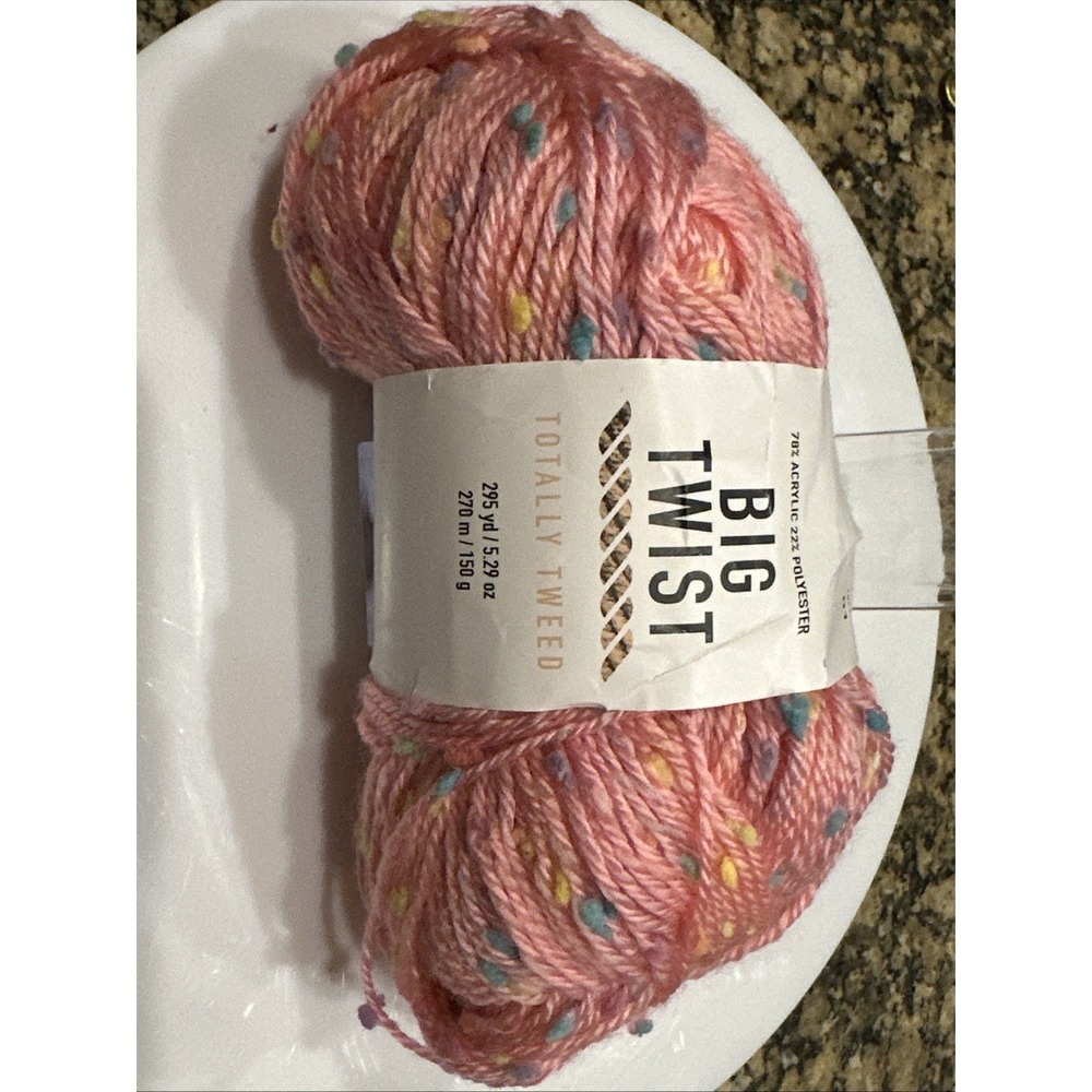 Big Twist Totally Tweed Yarn ROSE ALL DAY 295 yds / 5.29 oz 1 Skein Pinks FUN